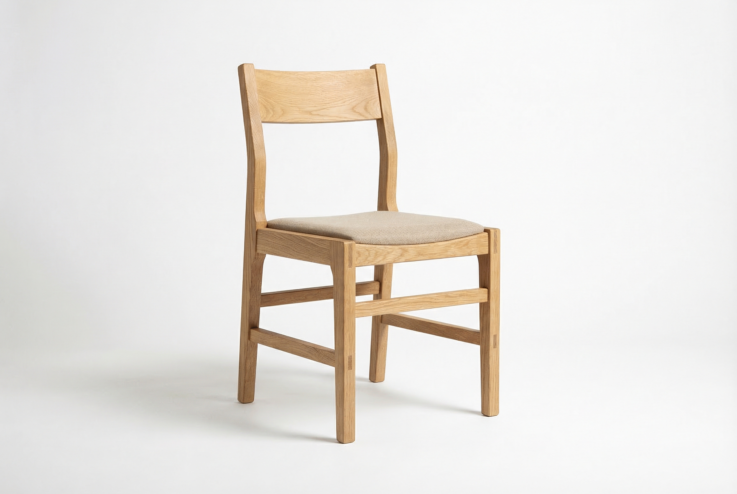 Input: wooden chair